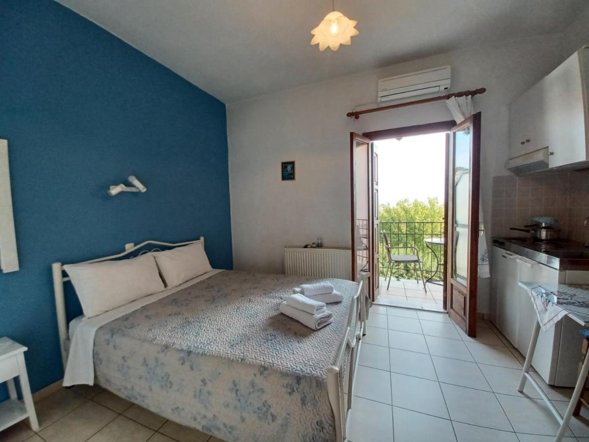 Maravelias Rooms Trikeri Luaran gambar